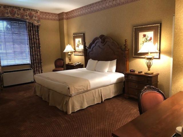 The Inn And Spa At East Wind Wading River Екстер'єр фото