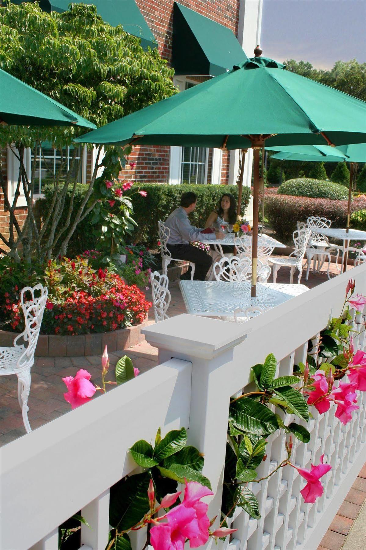 The Inn And Spa At East Wind Wading River Екстер'єр фото